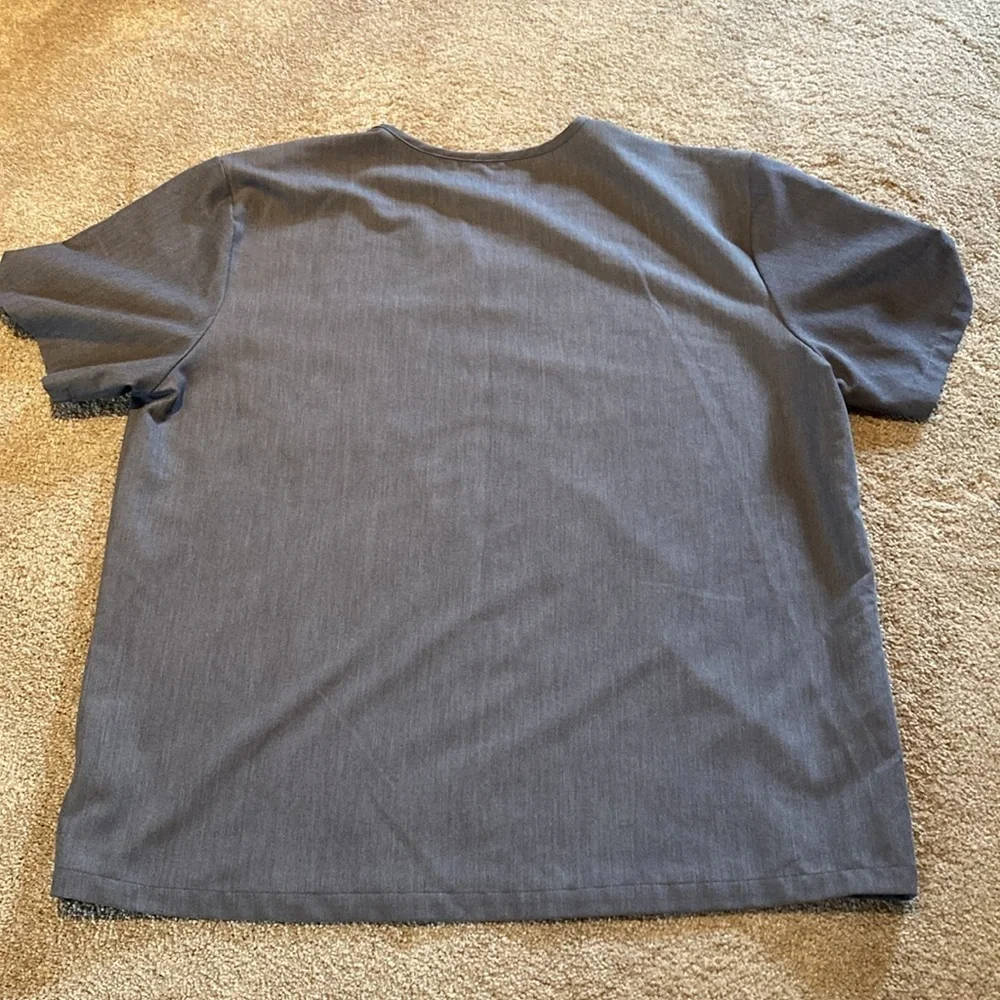 FIGS Technical Collection Cairo Scrub Pants & Chisec 3 Pocket V Top Graphite XXL